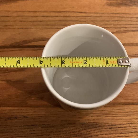 Disney’s Tigger coffee cup - Picture 7 of 7